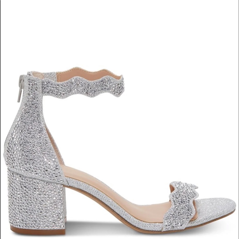 I.N.C hadwin scallop block heel